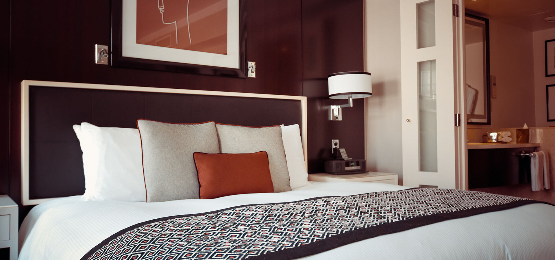     Hôtel de France
            
                2* hotel in Monaco
            
    